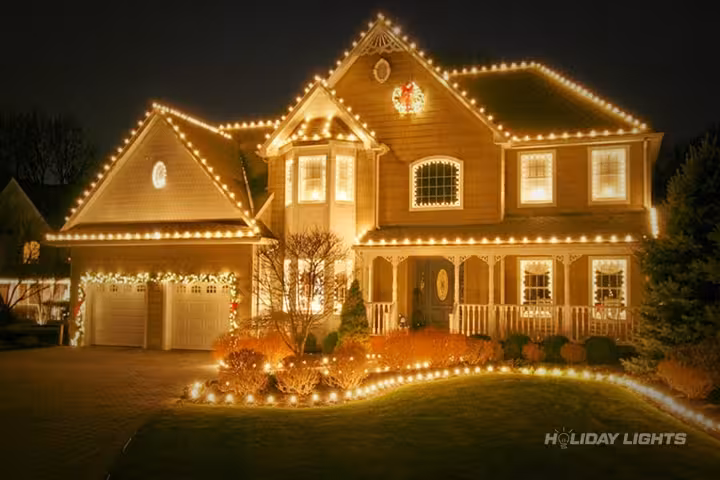 Christmas Lights Residential Installation Middleton - Residential Christmas lights installation in Connecticut